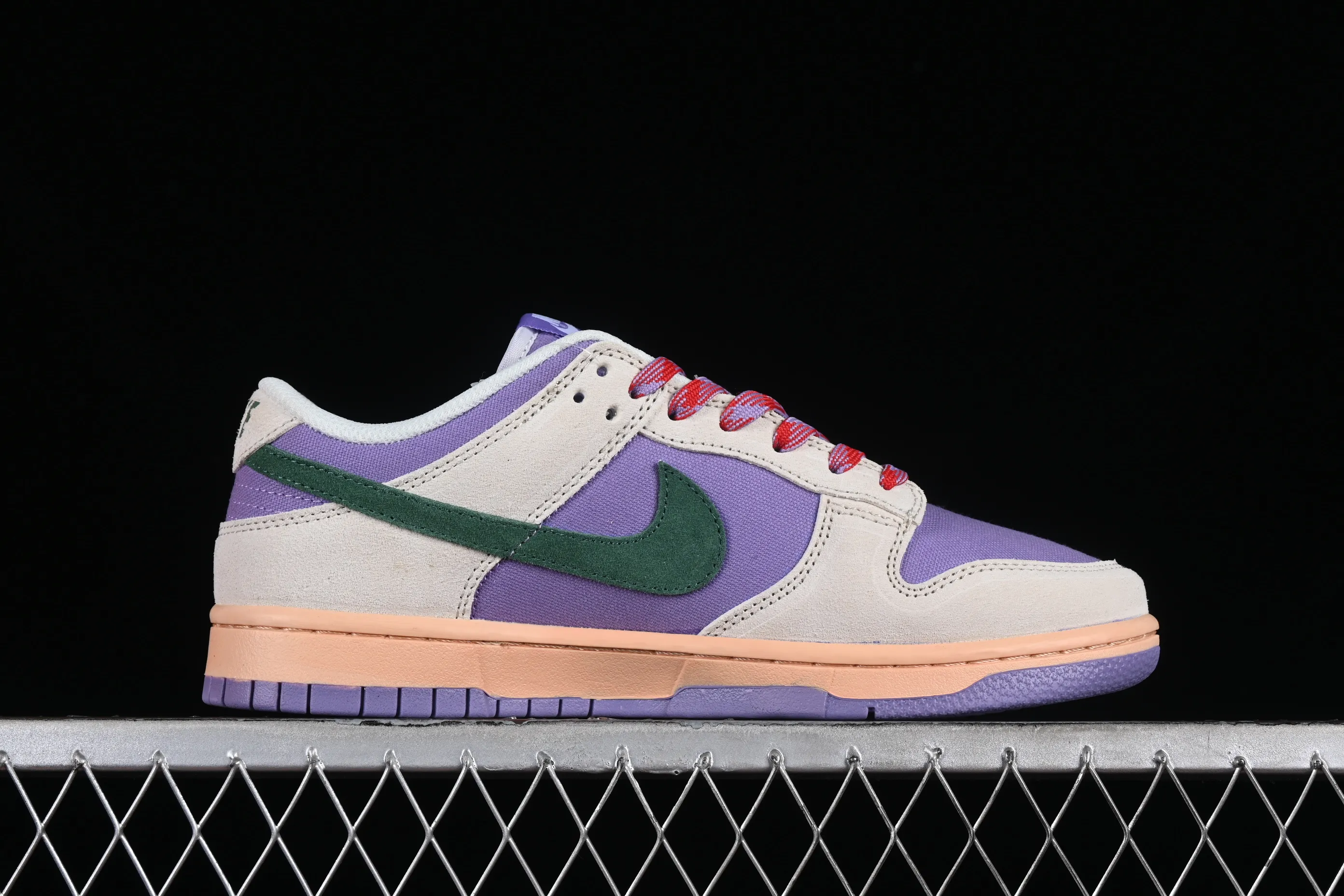 All Categories Nk SB Dunk Series Nk SB Dunk Low Low-top sneakers Nk SB Dunk Low Taro Purple Black Hook Low-top casual sports skateboard shoes HF5030-030